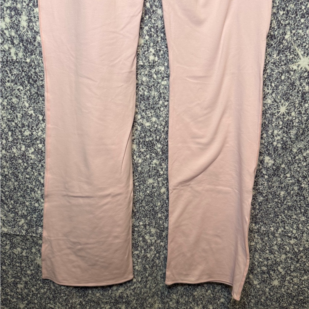 Skims Cotton Jersey Heart Cutout Legging - Picture 7 of 10